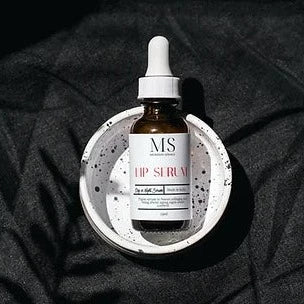 Lip serum